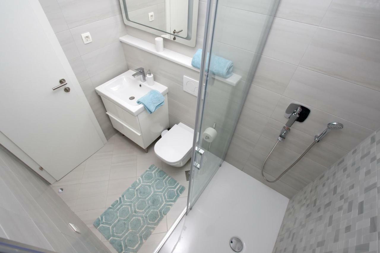 Apartments Besker Makarska Kültér fotó