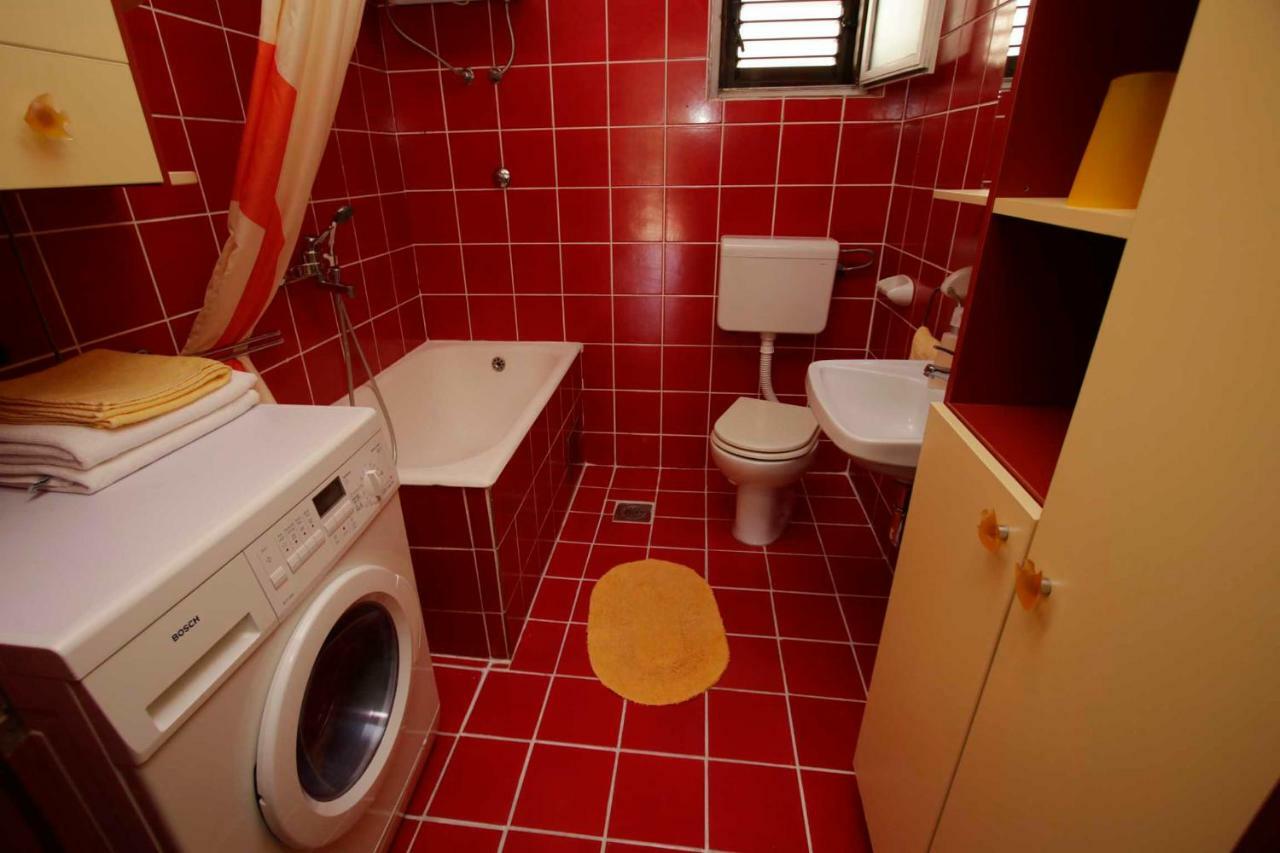 Apartments Besker Makarska Kültér fotó